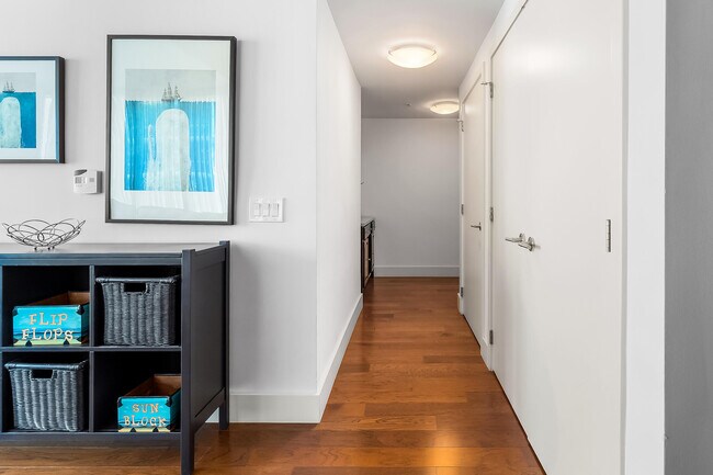 Building Photo - 6899 Collins Ave