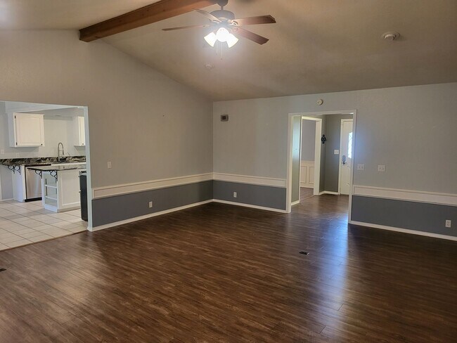 Building Photo - 3 Bed 2 Bath, Bixby Schools