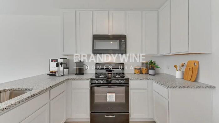 Building Photo - 260 Backcountry Dr