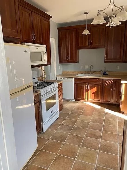 Building Photo - 3737 French Ave