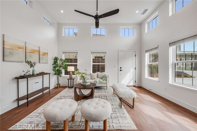 Building Photo - 127 E Foothill Blvd