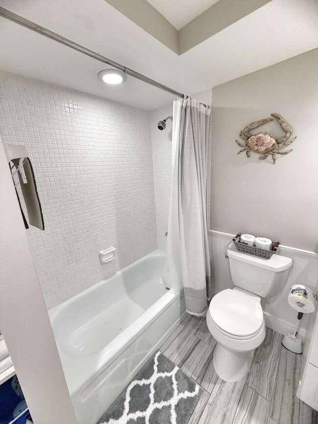 Building Photo - 3492 NE Causeway Blvd