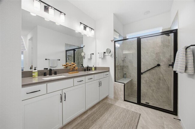 Building Photo - 6176 SW 93rd Ave