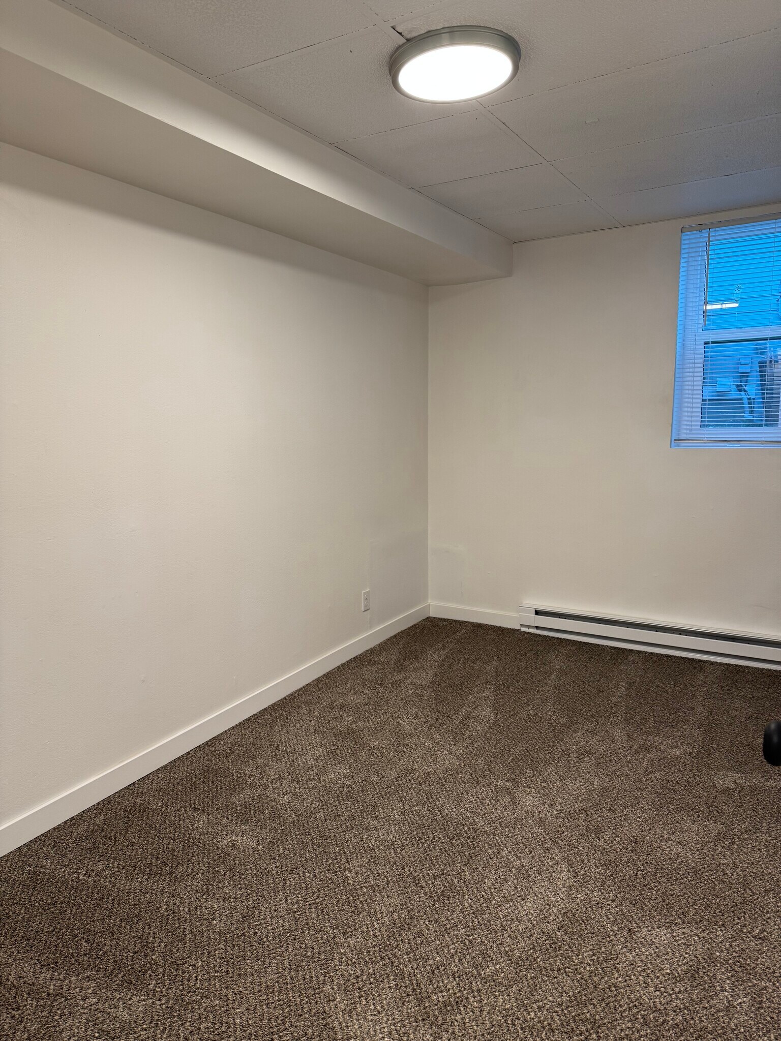 Building Photo - 516 8th St S