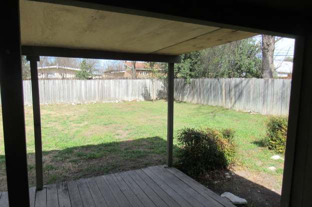 Building Photo - 231 Shady Rill