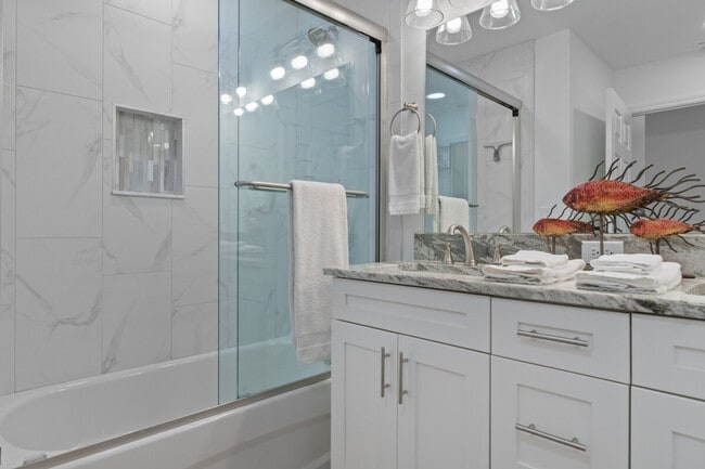 Building Photo - 4860 S Tromp Lp