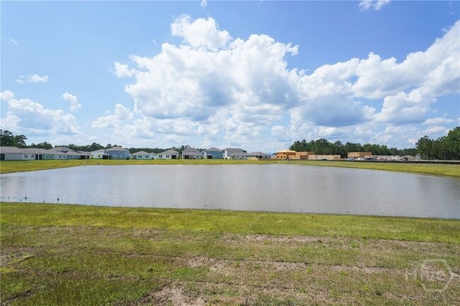 Building Photo - 251 Shade Tree Dr
