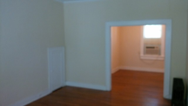 Building Photo - 127 W Magnolia Ave
