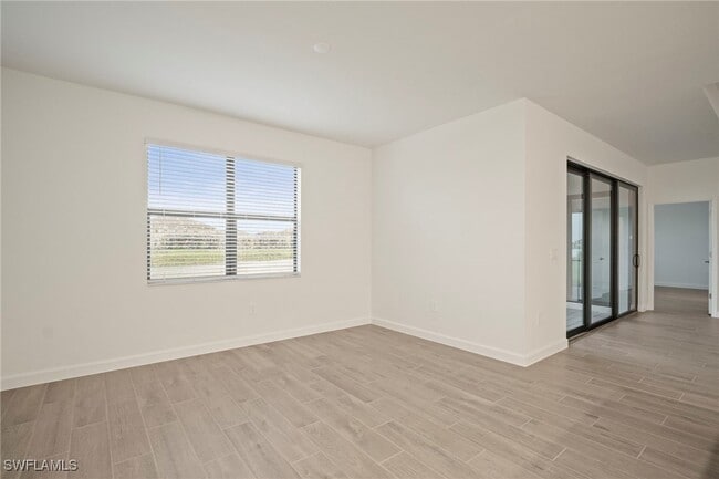Building Photo - 10617 Timber Crk Dr