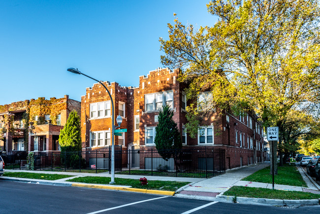 Building Photo - 6200 S Rockwell St