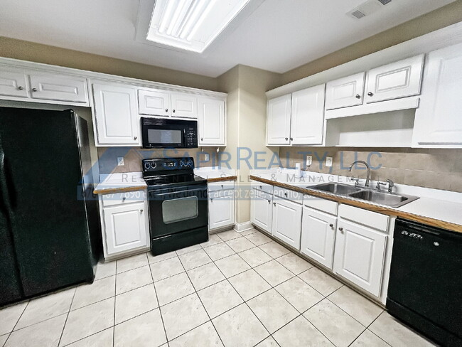 Building Photo - 3174 Glenloch Pl