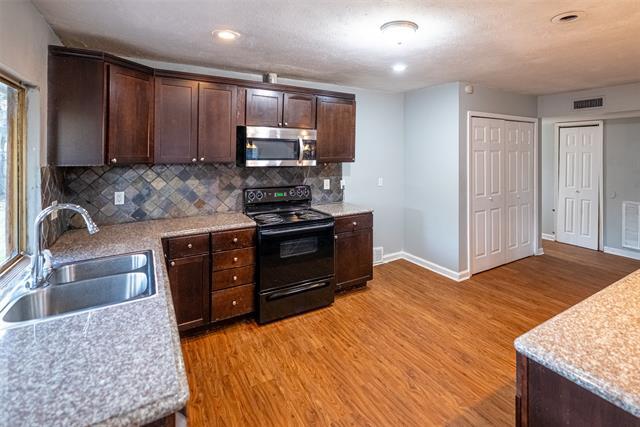 Building Photo - 3401 Tarkio Rd