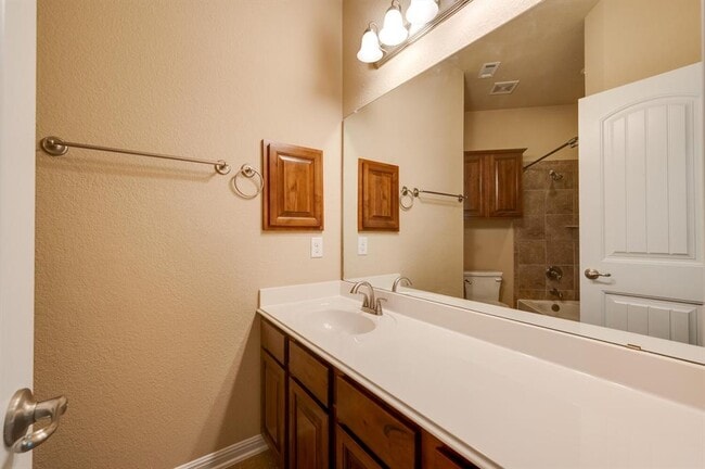 Building Photo - 5812 Gunnison Turn Rd