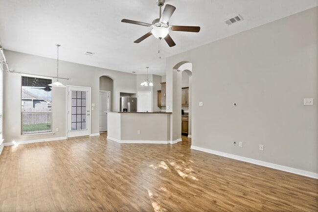 Building Photo - 15427 Baker Meadow Loop