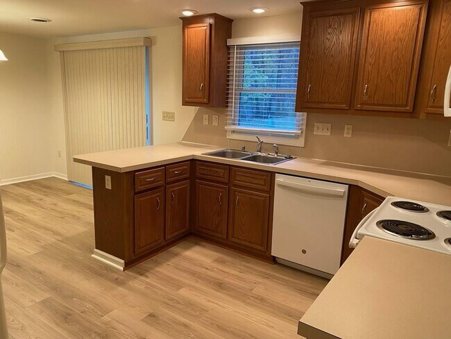 Building Photo - 19322 Garretts Mill Rd