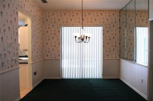 Building Photo - 2228 Lake Holloway Blvd