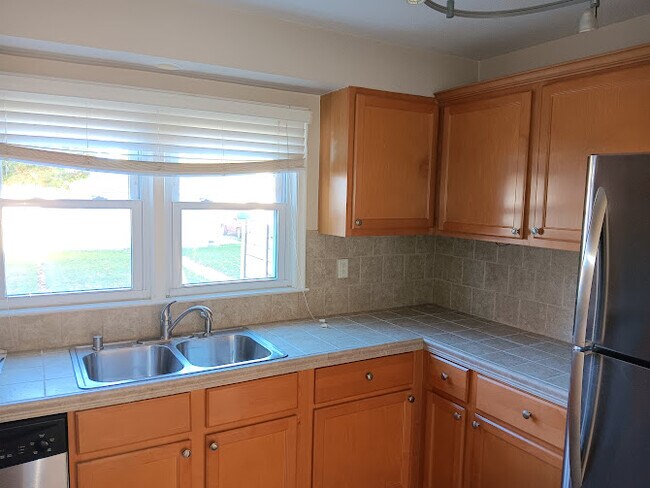 Building Photo - 2738 N 11th St