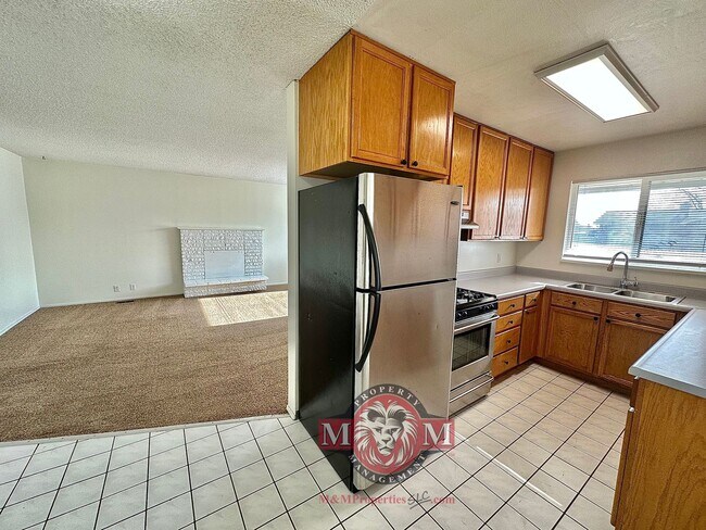 Building Photo - 2332 W 6200 S