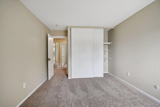 Building Photo - 4110 Rahn Rd