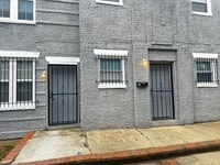 Building Photo - 4632 Hillside Rd SE