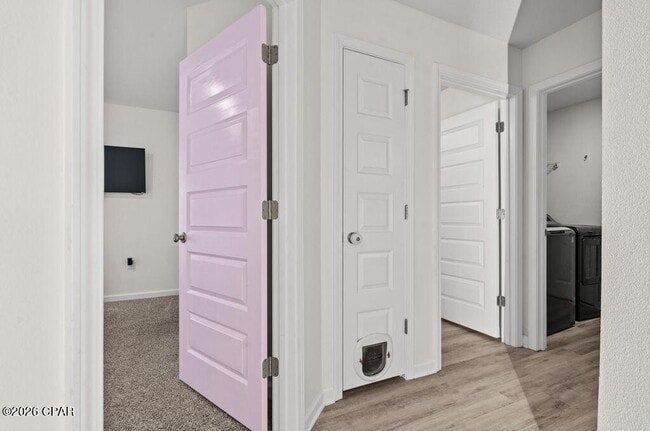 Building Photo - 6587 Kettles St