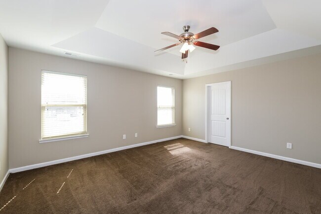 Building Photo - 244 Bandelier Cir