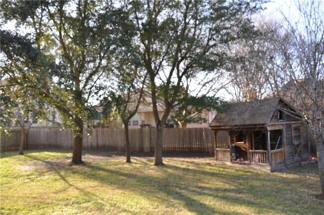 Building Photo - 19112 Ventana Ct