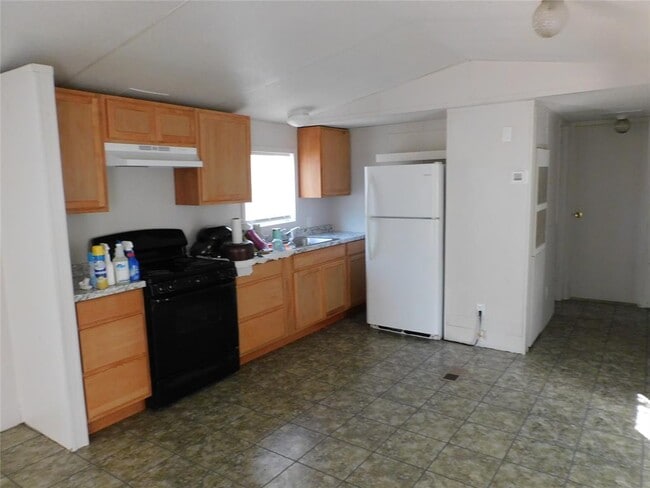 Building Photo - 136 Bullfrog Holler Rd