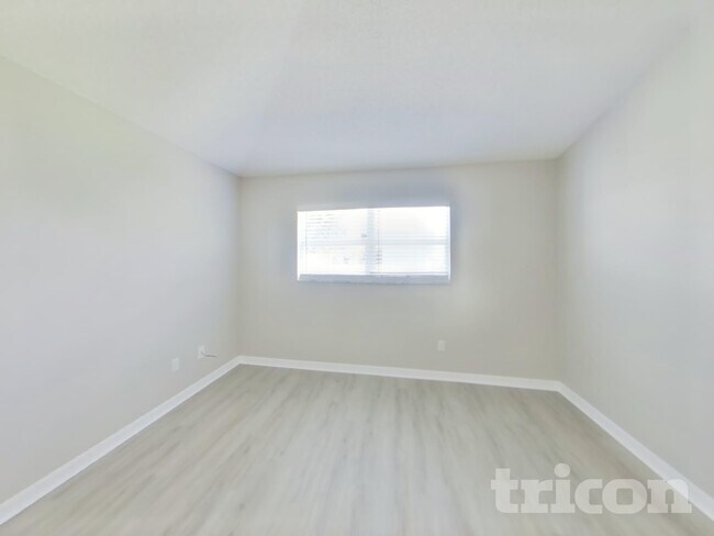 Building Photo - 2941 Grayton St