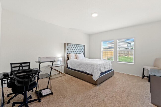 Building Photo - 14806 Bajada Rd