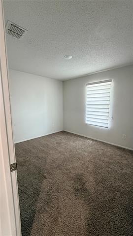 Building Photo - 701 E Kirnwood Dr