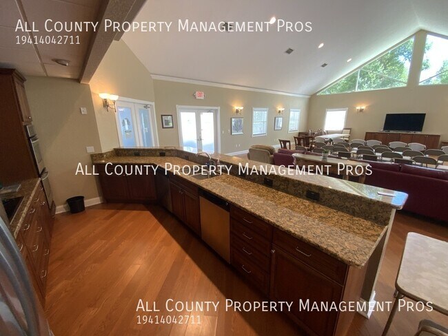 Building Photo - 5207 Manorwood Dr