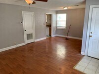 Building Photo - 1130 Pomeroy St