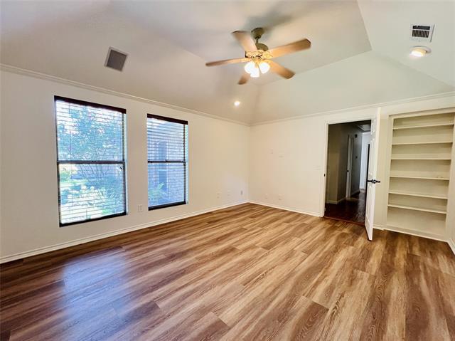 Building Photo - 3916 Bobbin Ln
