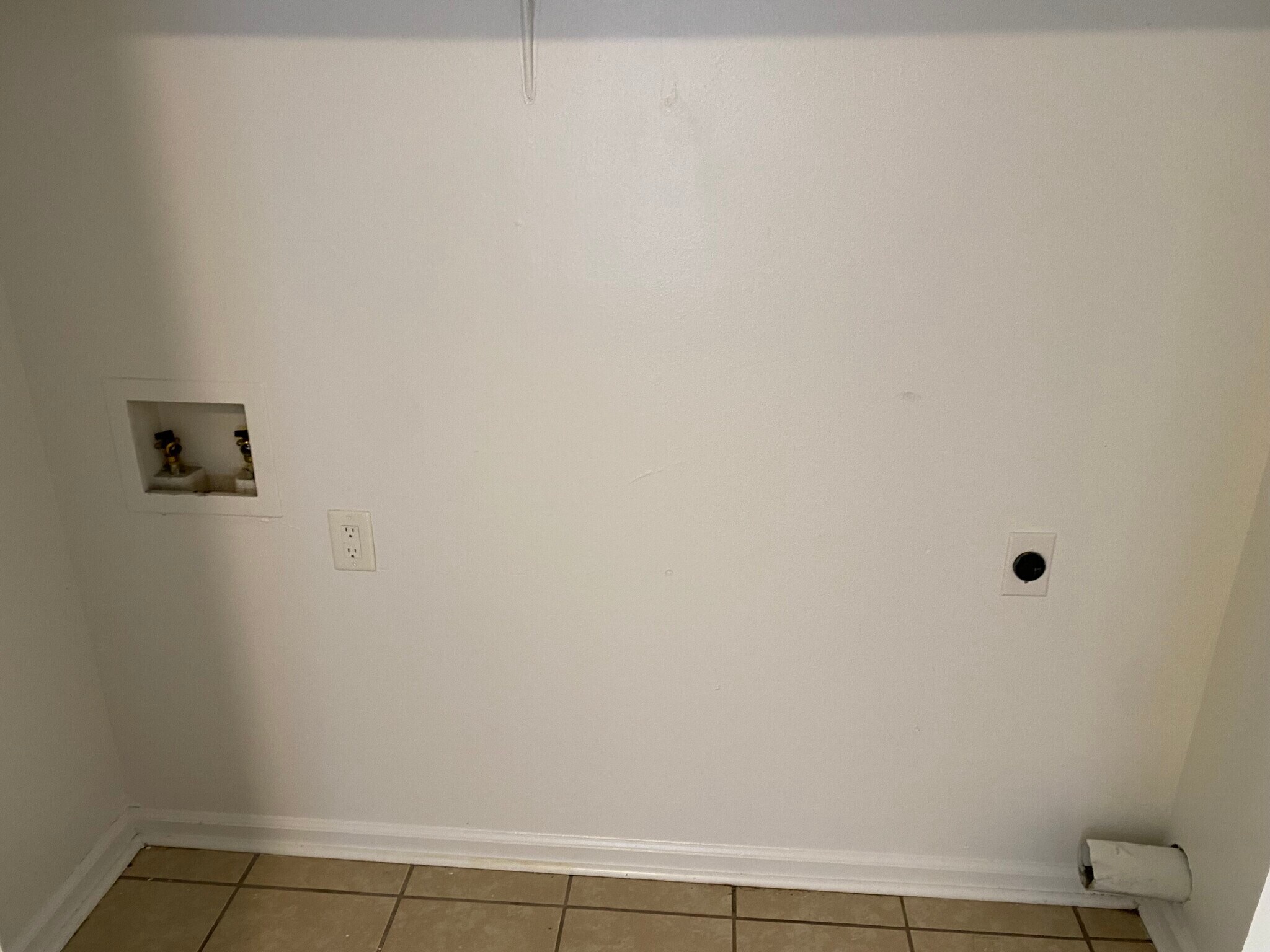 Building Photo - 2000 N Royal St