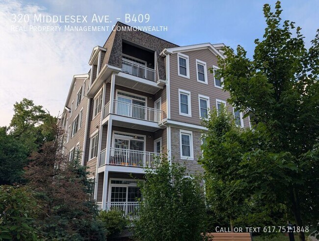 Building Photo - 320 Middlesex Ave