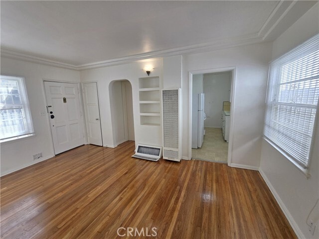 Building Photo - 146 N Hamilton Dr