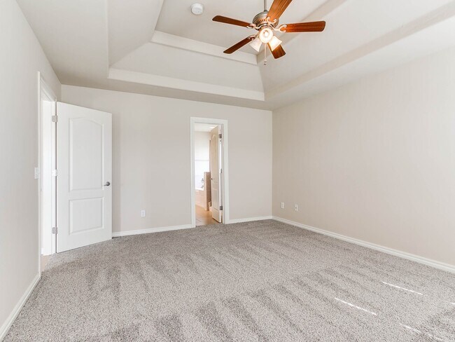 Building Photo - 2724 Busheywood Dr
