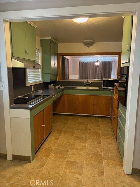 Building Photo - 610 Eleventh St