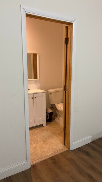 Building Photo - 15483 SW 12th Ter