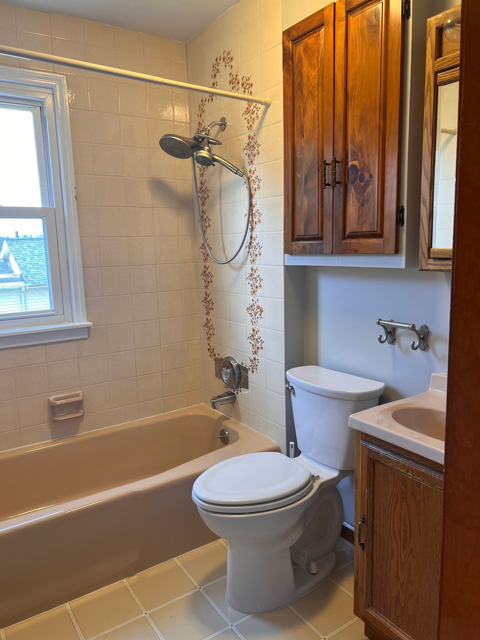 Bathroom - 102 E Liberty St