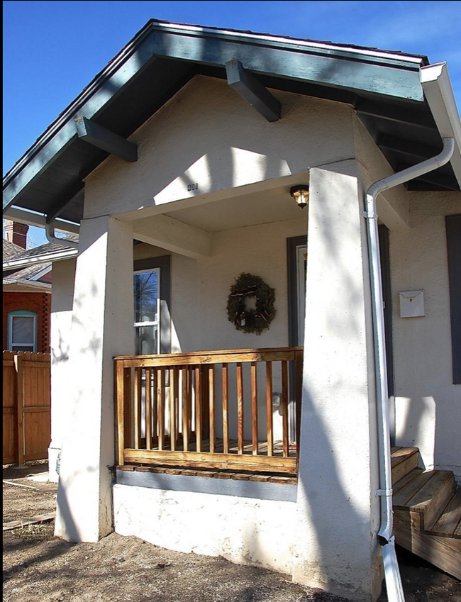 Front Porch - 411 W 19th St