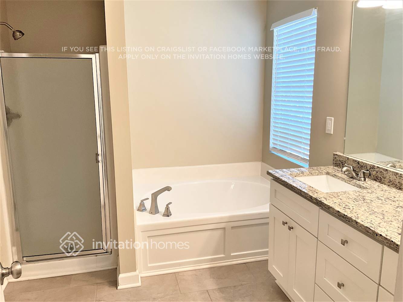Building Photo - 6984 Forest Manor Dr