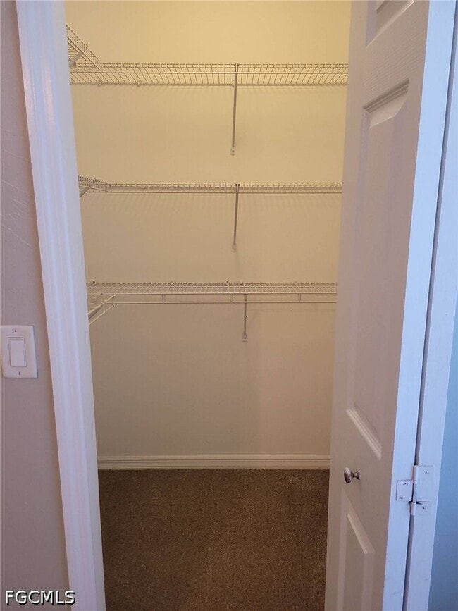 Building Photo - 1702 NE 33rd St