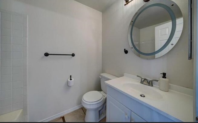 Building Photo - 6829 Overland Dr
