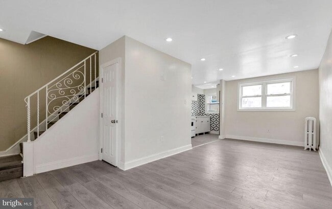 Building Photo - 7026 Clinton Rd