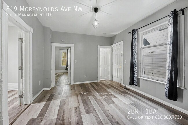 Building Photo - 819 Mc Reynolds Ave NW