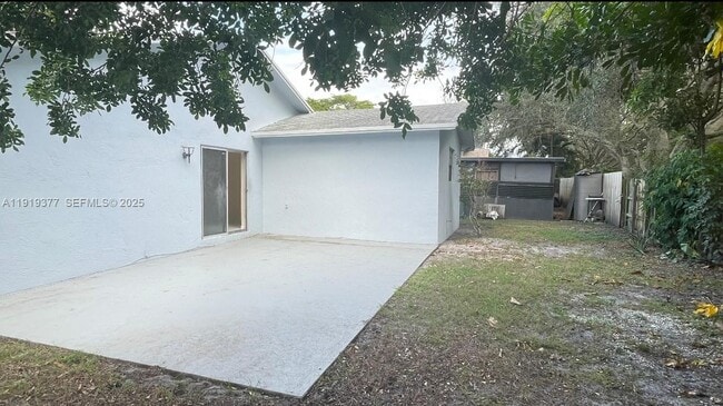 Building Photo - 2444 Raleigh St