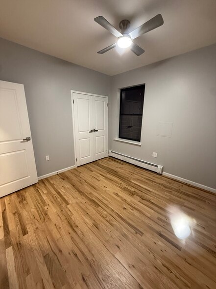 Building Photo - 982 Dumont Ave