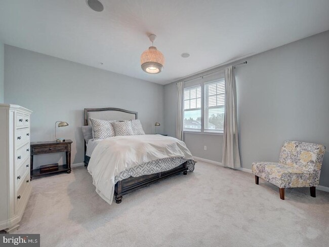 Building Photo - 2805 Medstead Ln